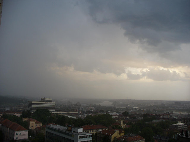 index025002.jpg