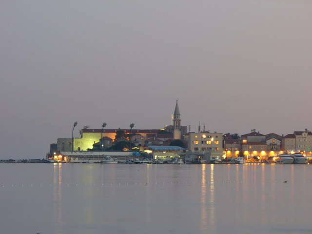 index037002.jpg